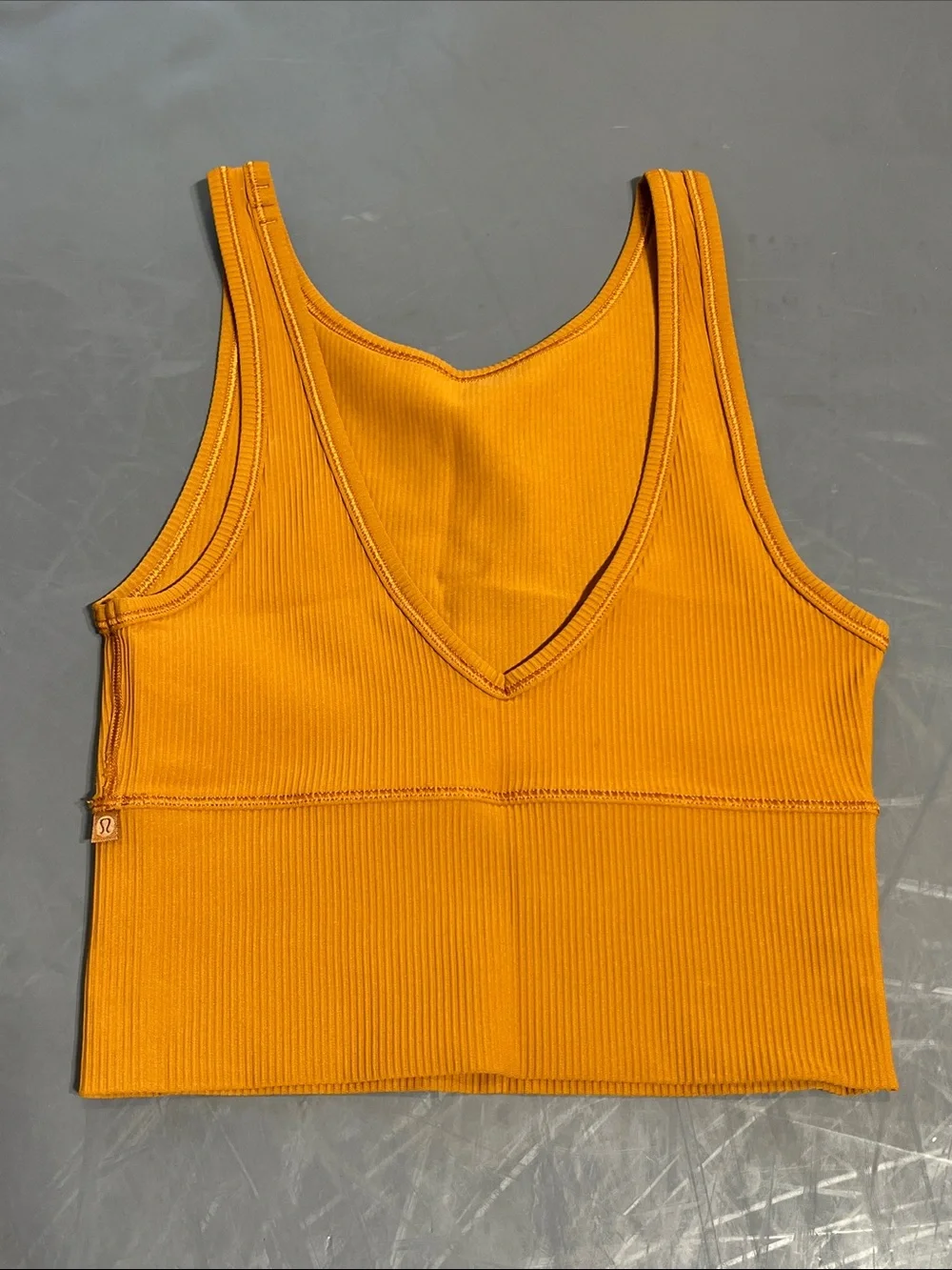 lululemon Power Pivot Ribbed Tank Top - size 2
